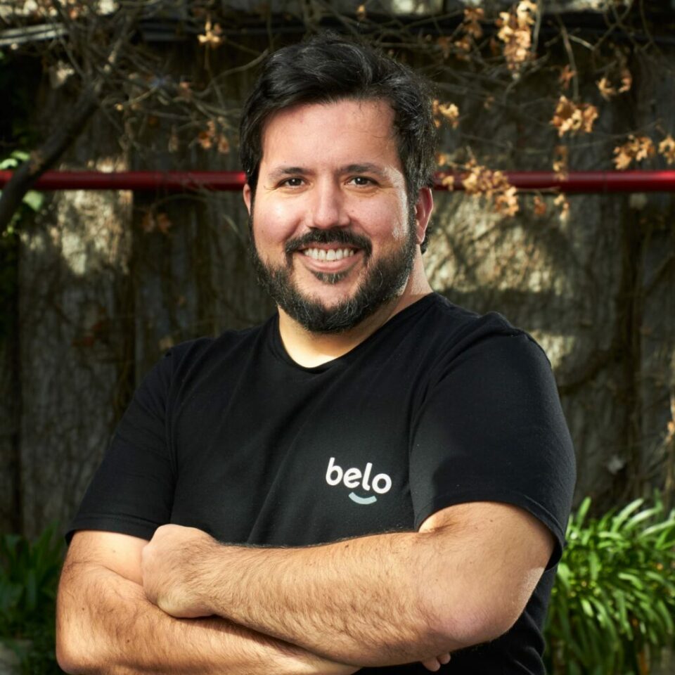 This startup wants to make it easy for Latin American freelancers to get paid in US dollars