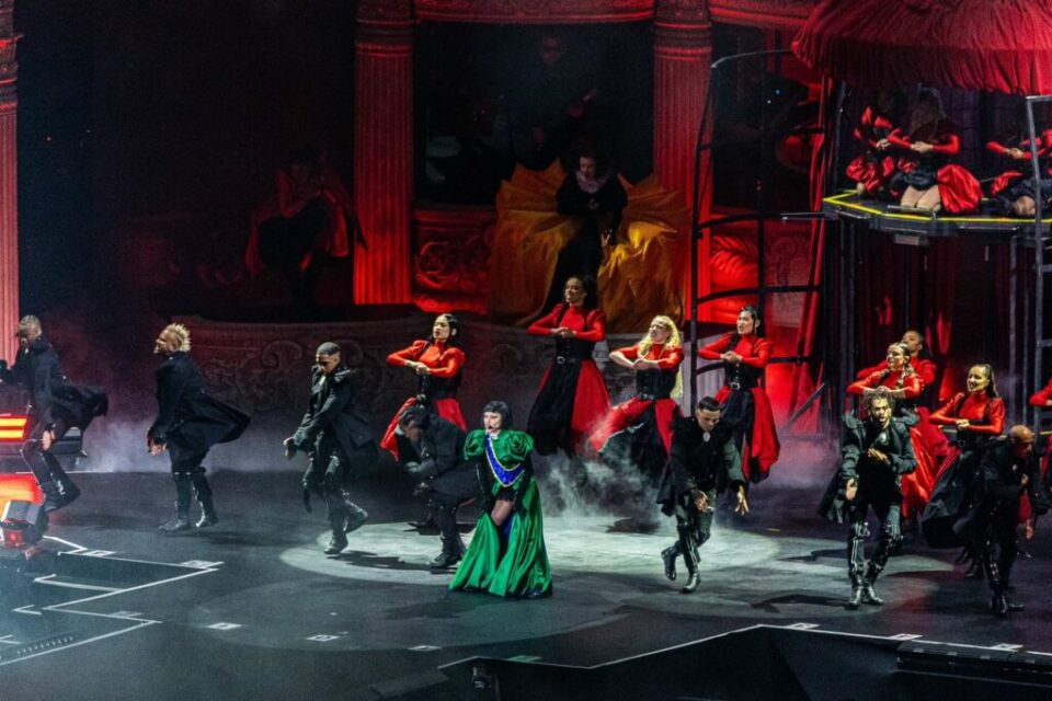Lady Gaga draws 2.1 million in Rio de Janeiro, police say they foiled a bomb plot