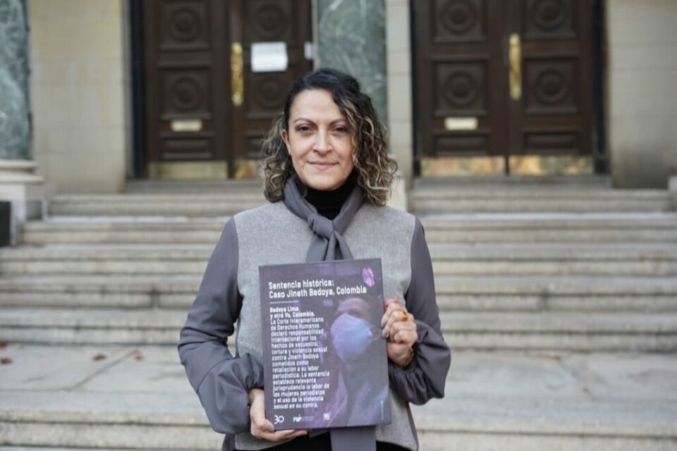 Journalist Jineth Bedoya abandons 25 year-long legal fight in Colombia against her presumed kidnappers and rapists, claiming State negligence